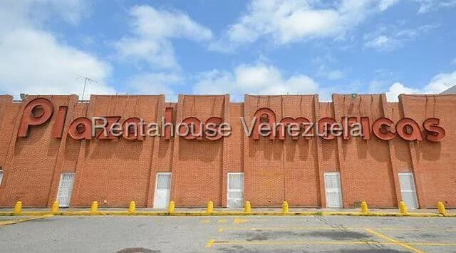 Comercial (Local Comercial) en Alquiler en El Cafetal, Distrito Metropolitano