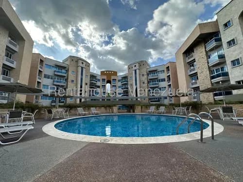 Apartamento En Venta En Residencias Meru Park Excelente Condominio Con Piscina Áreas Sociales Hermosas Cuenta Con Cocina Empotrada Totalmente Remodelado Piso Bajo Nela 26-21806