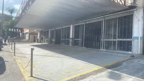 En Venta Planta Industrial En La Urbina