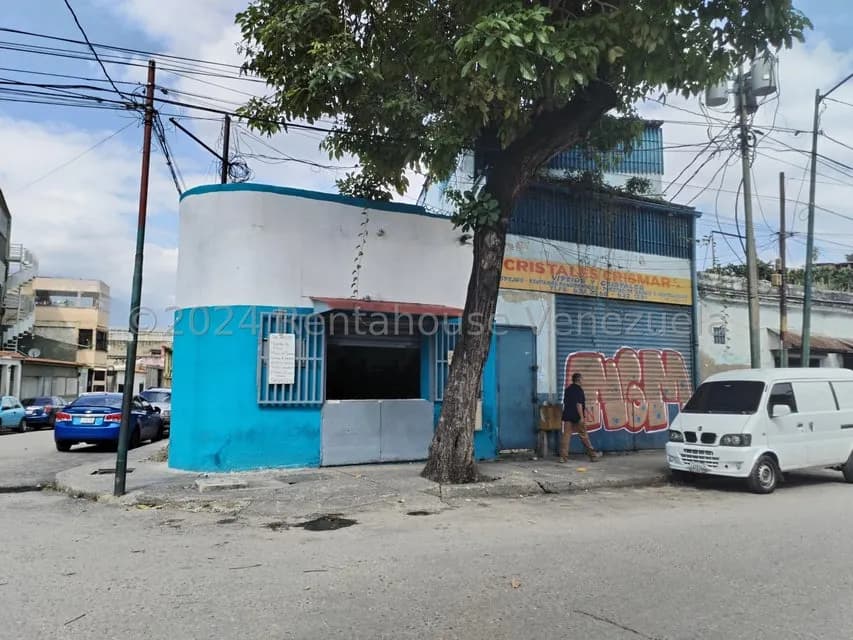 Comercial (Local Comercial) en Venta en Los Rosales, Distrito Metropolitano