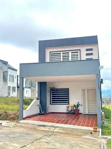 En Venta Casa Moderna Y Equipada Conj Los Cedros La Castellana San Cristóbal Táchira Venezuela Ygn