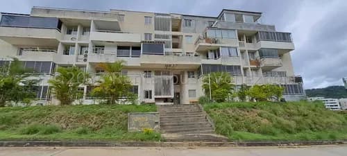 Hermoso Apartamento En Venta Ubicado En Bosques De La Lagunita, Completamente Remodelado.mfl 242014
