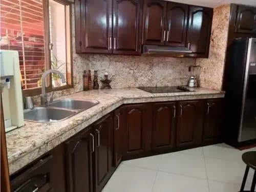En Venta Casa Quinta En El Parral A23-03