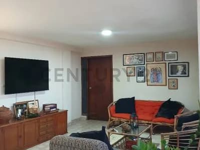 Residencias Marina Valle Frio Detrás de Banco Mara, Hermosa Vista al Lago