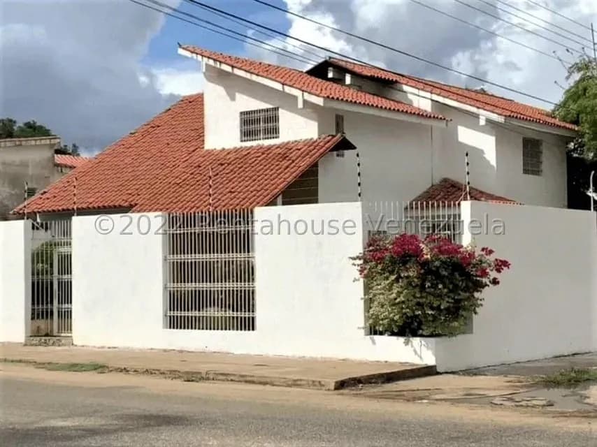Casa (Contemporaneo) en Venta en Pueblo Nuevo Sur, Anzoategui