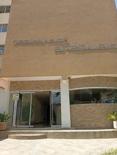 Anthony Hernandez Vende Apartamento En La Viña, Valencia.