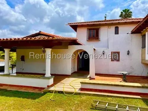 Carla Gonzalez Casa En Venta La Lagunita Country Club Mls #26-5563 Sc