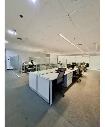 Se Vende Oficina 868m2 Macaracuay