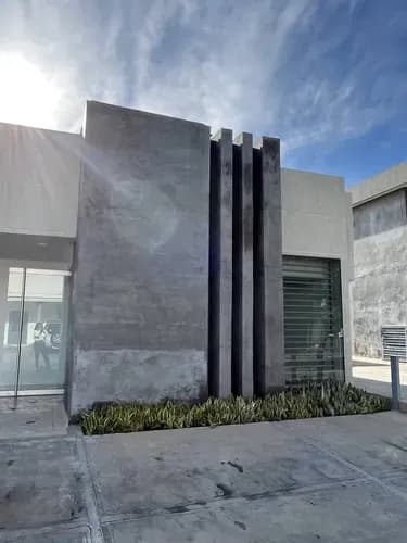 Yr Alquiler De Local Comercial De 80 Metros 2 En Urb Santa Cecilia Valencia