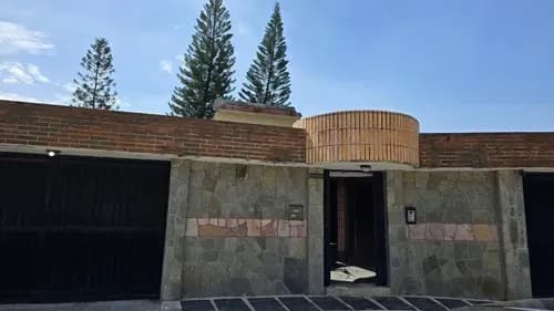 Casa En Venta El Parral Calle Cerrada 1100m2 Terreno Con Pozo