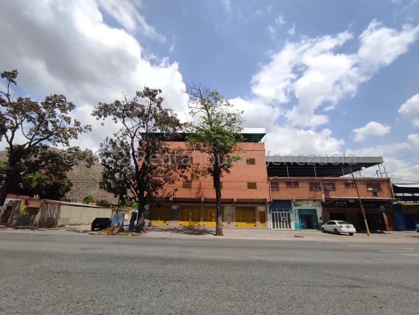 Comercial (Local Comercial) en Venta en Las Brisas, Aragua