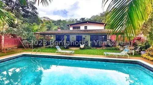 Hermosa Casa En Venta Colinas Del Tamanaco Mls #26-5009
