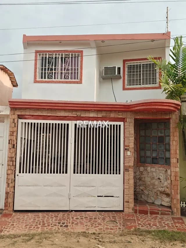 En Venta Casa Twon House