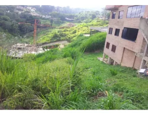 Se Vende Terreno 1980m² El Hatillo