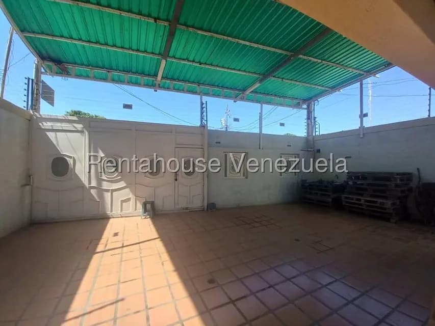 Comercial (Local Comercial) en Venta en Amparo, Zulia
