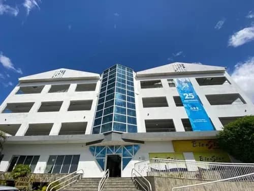 Consultorio Medico En Alquiler En Hospital Metropolitano Norte Naguanagua Im 2382