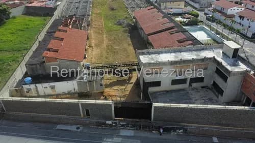 Venta Terreno De Una Hectárea Con Proyecto Urbanístico En La Piedad Norte Cabudare,lara Asesora Mehilyn Perez