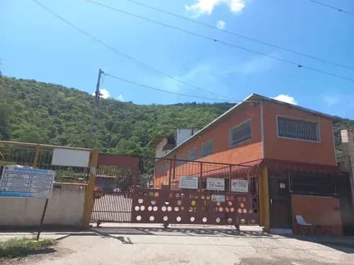 Venta De Terreno En La Zona Comercial De Puerto Cabello (solo Clientes) Dm