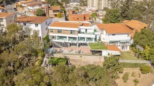 Casa Remodelada En Venta En Los Naranjos Del Cafetal Oa 24-27086