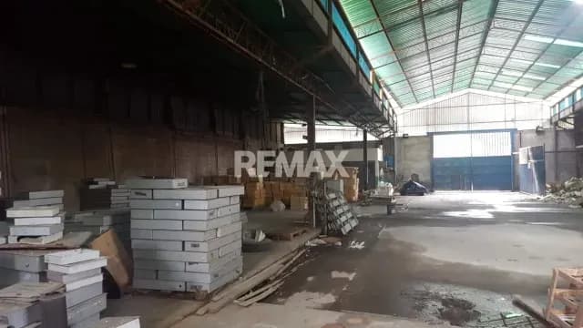 En venta Galpón en Av. 3 entre Av 13 de Junio Araure