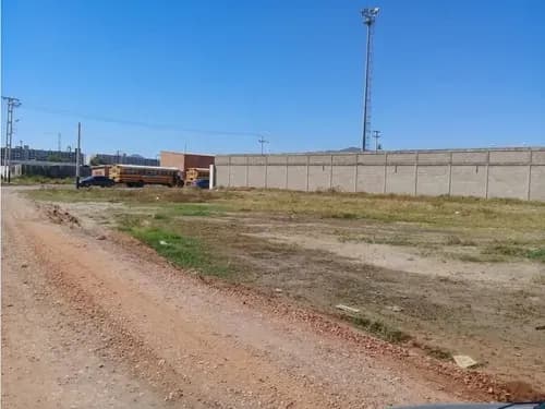 Terreno Multifamiliar En Venta En Los Guayos Paraparal Ej-9964209