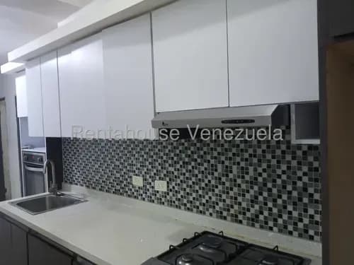 Apartamento En Venta La Candelaria - 26-11018 - Hgk