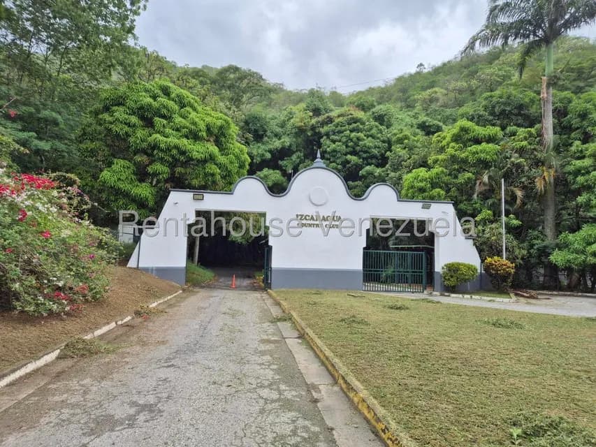 Apartamento (Duplex) en Venta en Izcaragua, Distrito Metropolitano