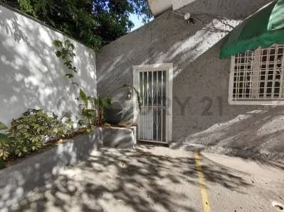 Oficina en alquiler - $1k