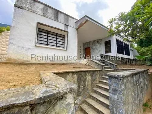Casa En Venta Los Palos Grandes Lp