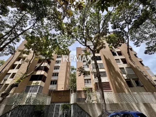 VENTA DE APARTAMENTO EN LA URB. LAS ESMERALDAS, MUN. BARUTA