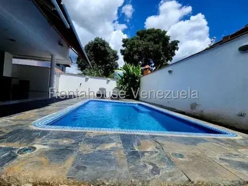 Santa Paula , Espectacular Casa En Venta , Calle Cerrada , Mim 26-8398