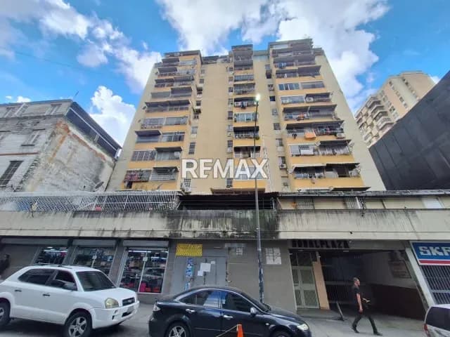 VENTA DE APARTAMENTO EN LA CANDELARIA, MUN. LIBERTADOR