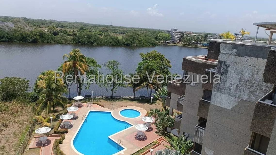 Apartamento (1 Nivel) en Alquiler en Los Canales de Rio Chico, Miranda