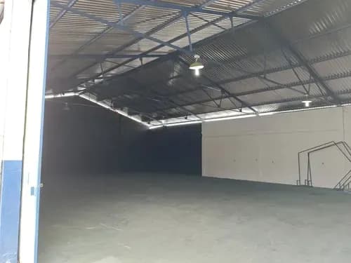 Galpón En Alquiler/ Av. Intercomunal De Turmero/ Yp1390