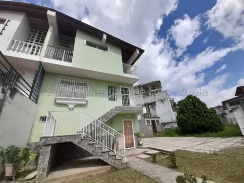 Casa En Venta El Marques Ms# 25-8577 Gn