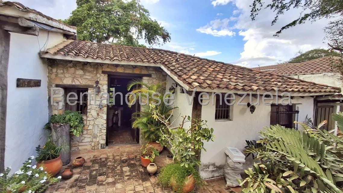 Casa (Colonial) en Venta en Barici, Lara