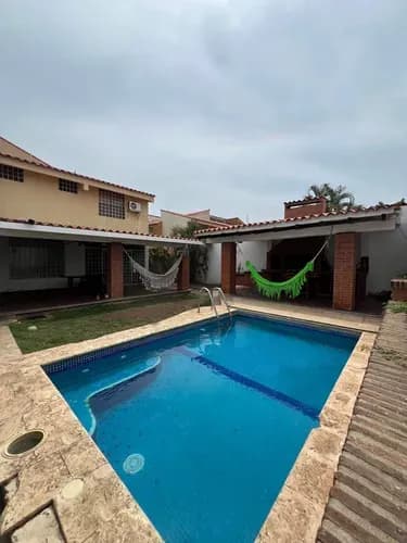 Gv. Se Vende Casa De Dos Niveles En Conjunto Residencial El Morro. Palace. Lecheria