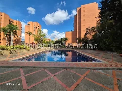 Ip Vendo Apartamento En Los Naranjos Del Cafetal Amplio, Cómodo Y Con Bellas Áreas Sociales 26-12669 Yf
