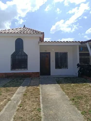 Gl Casa En Tocuyito Urb. San Pablo Valey (clientes )
