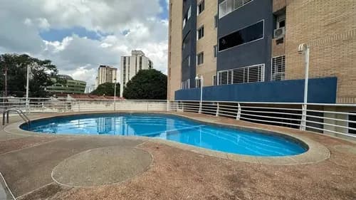 Josefina Toledo Vende Bello Apartamento En Valles De Camoruco, 90m2, Cocina Equipada, Calle Cerrada, Pozo Y Planta, 331164