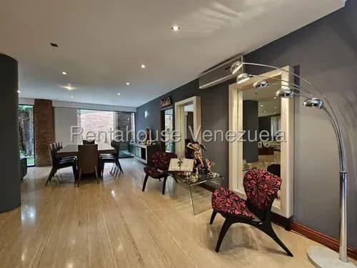 Casa En Venta En Prados Del Este, Caracas 26-1794 Yf