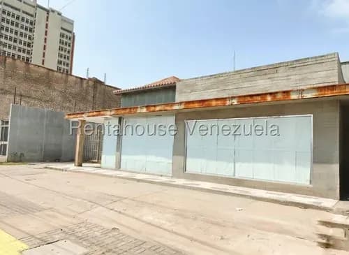 Local Comercial En Alquiler En Av 11 Cb