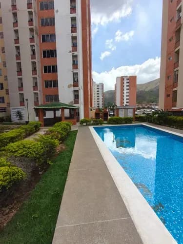 (rg) En Venta Apto. Planta Baja Con Patio Conj. Resd. El Doral Country - Jardin Manongo - Naguanagua