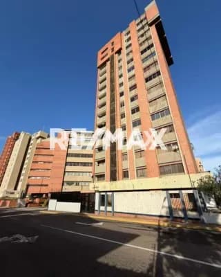 APARTAMENTO VENTA CALLE 72 RES ARIANNA