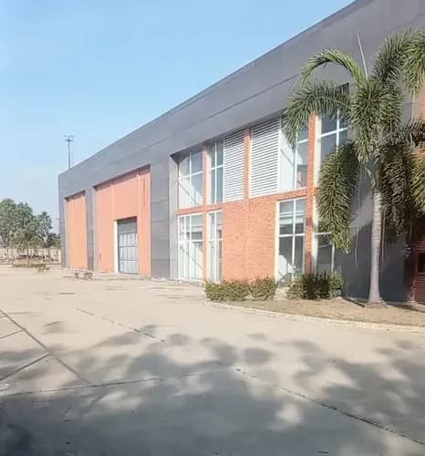 Yd Complejo Industrial En El Recreo