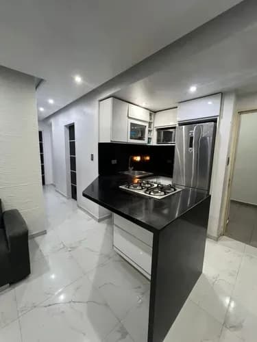Veronica Perez De Inzitu Realtors Vende Departamento En Mañongo Valencia Residencia Doral Country