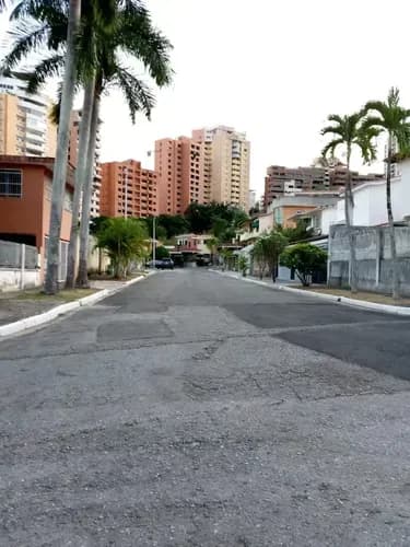 Venta Quinta En Lomas Del Parral 06-66