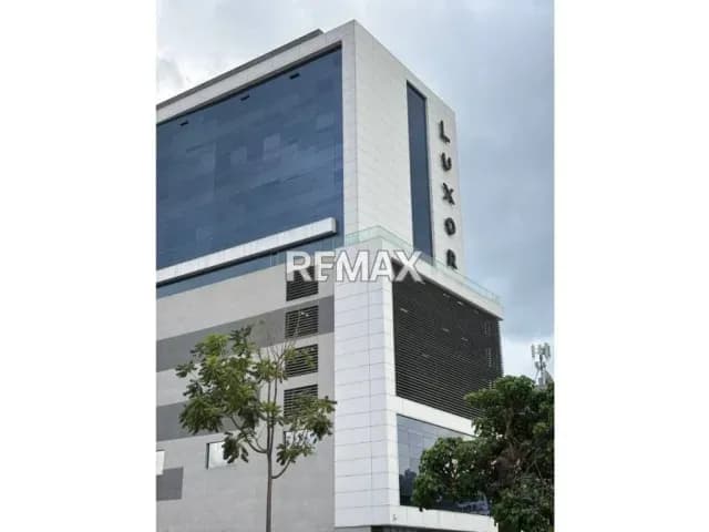 OFICINAS TORRE LUXOR - ALQUILER