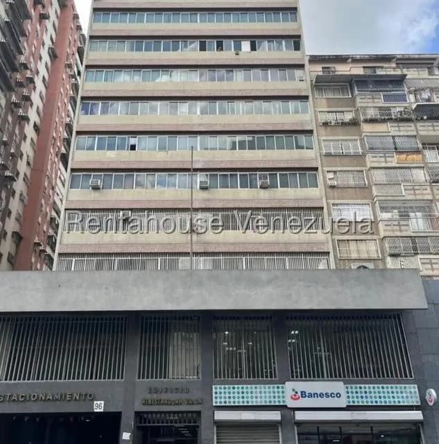 Comercial (Oficina) en Alquiler en Parroquia La Candelaria, Distrito Metropolitano