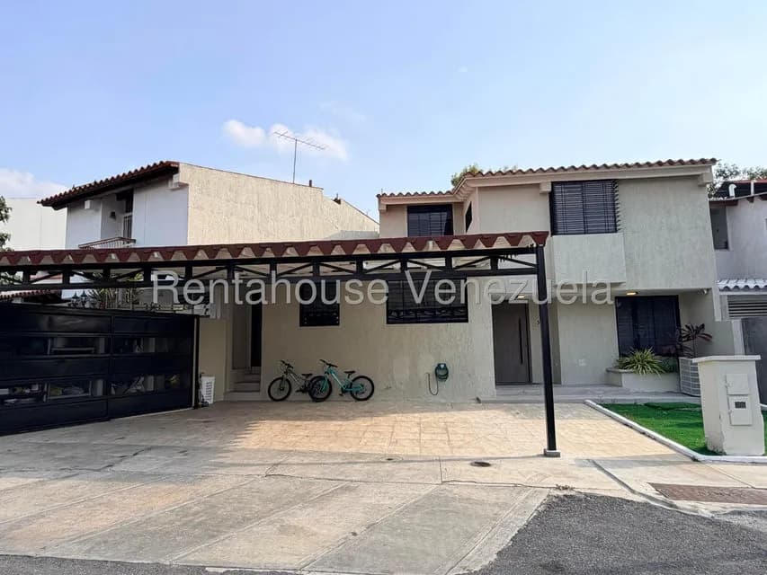 Casa (Duplex) en Venta en El Pedregal, Lara